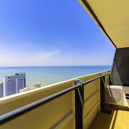 Luxury Beach Front Hotel Batumi Exterior foto
