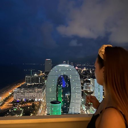 Luxury Beach Front Hotel Batumi Exterior foto