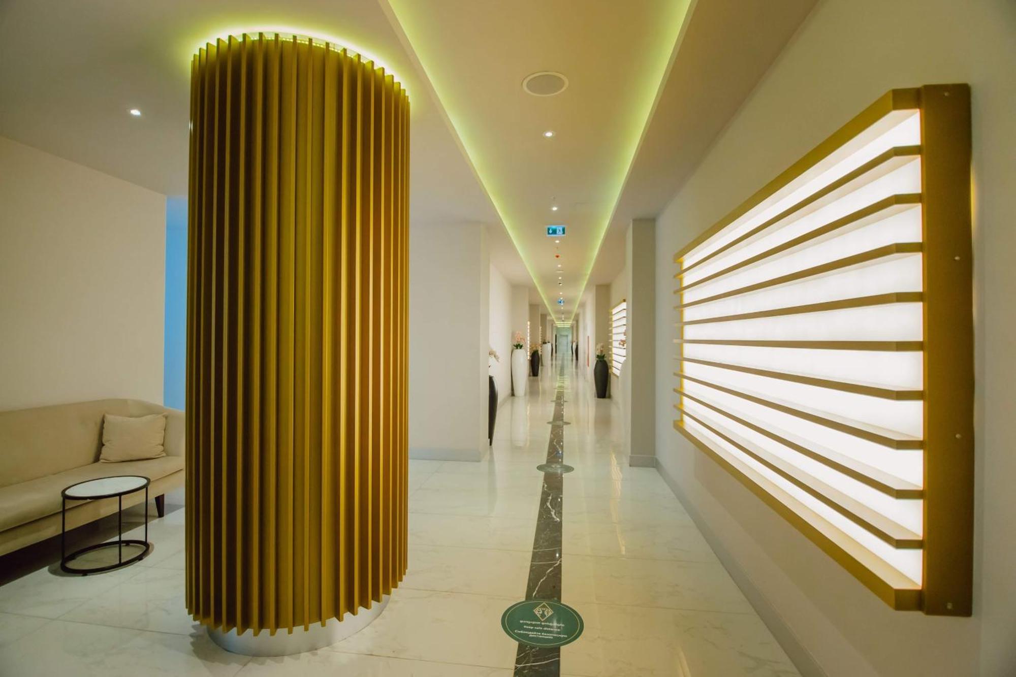 Luxury Beach Front Hotel Batumi Exterior foto