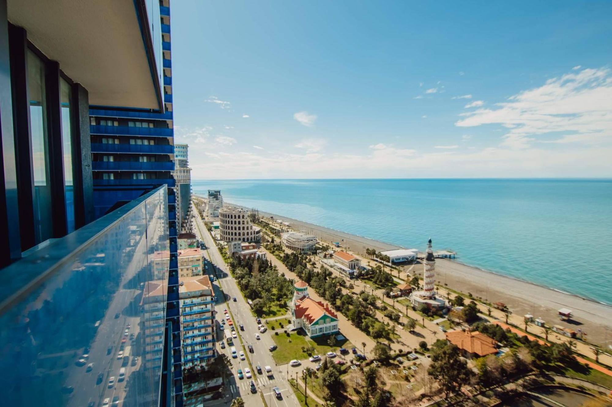 Luxury Beach Front Hotel Batumi Exterior foto