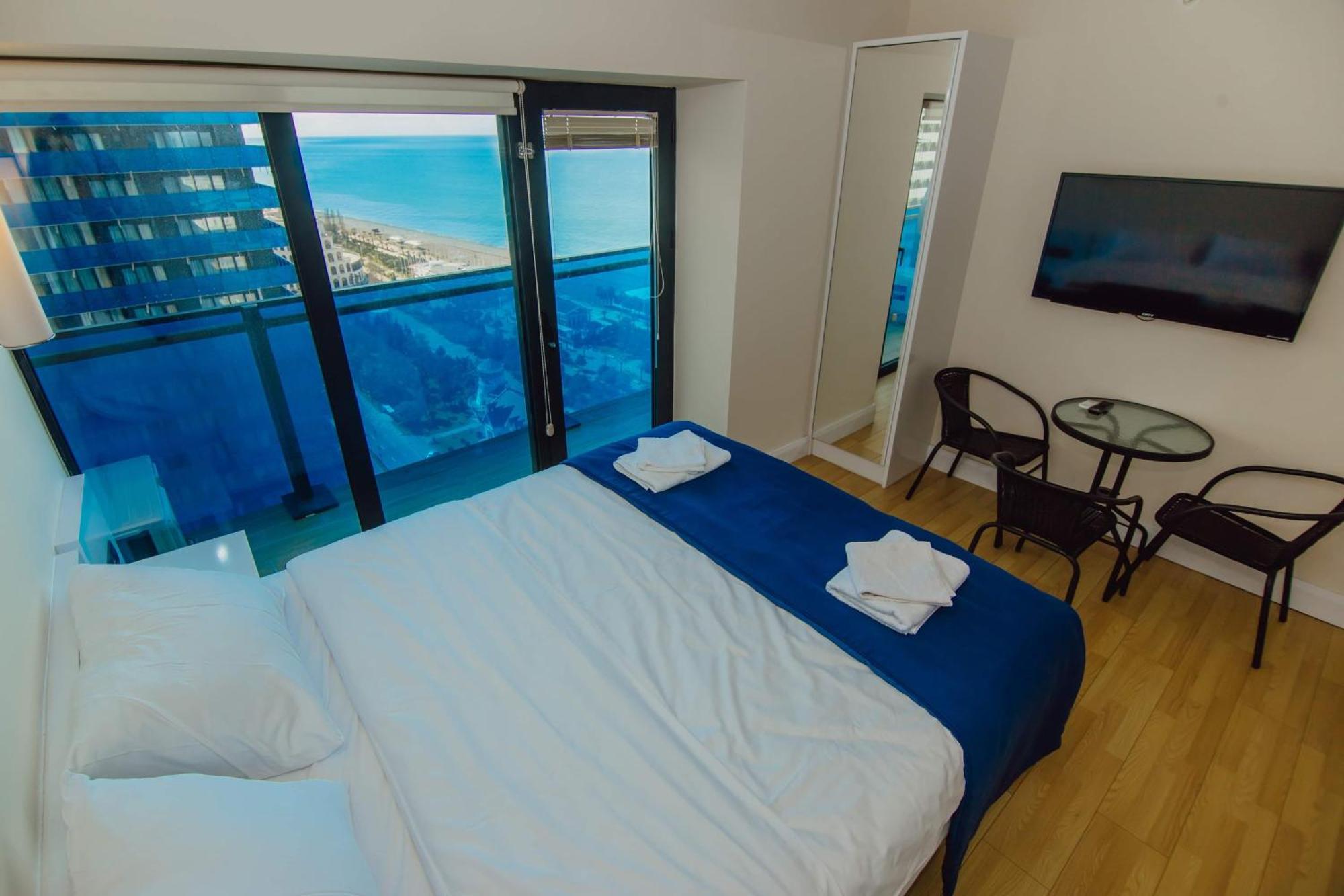 Luxury Beach Front Hotel Batumi Exterior foto