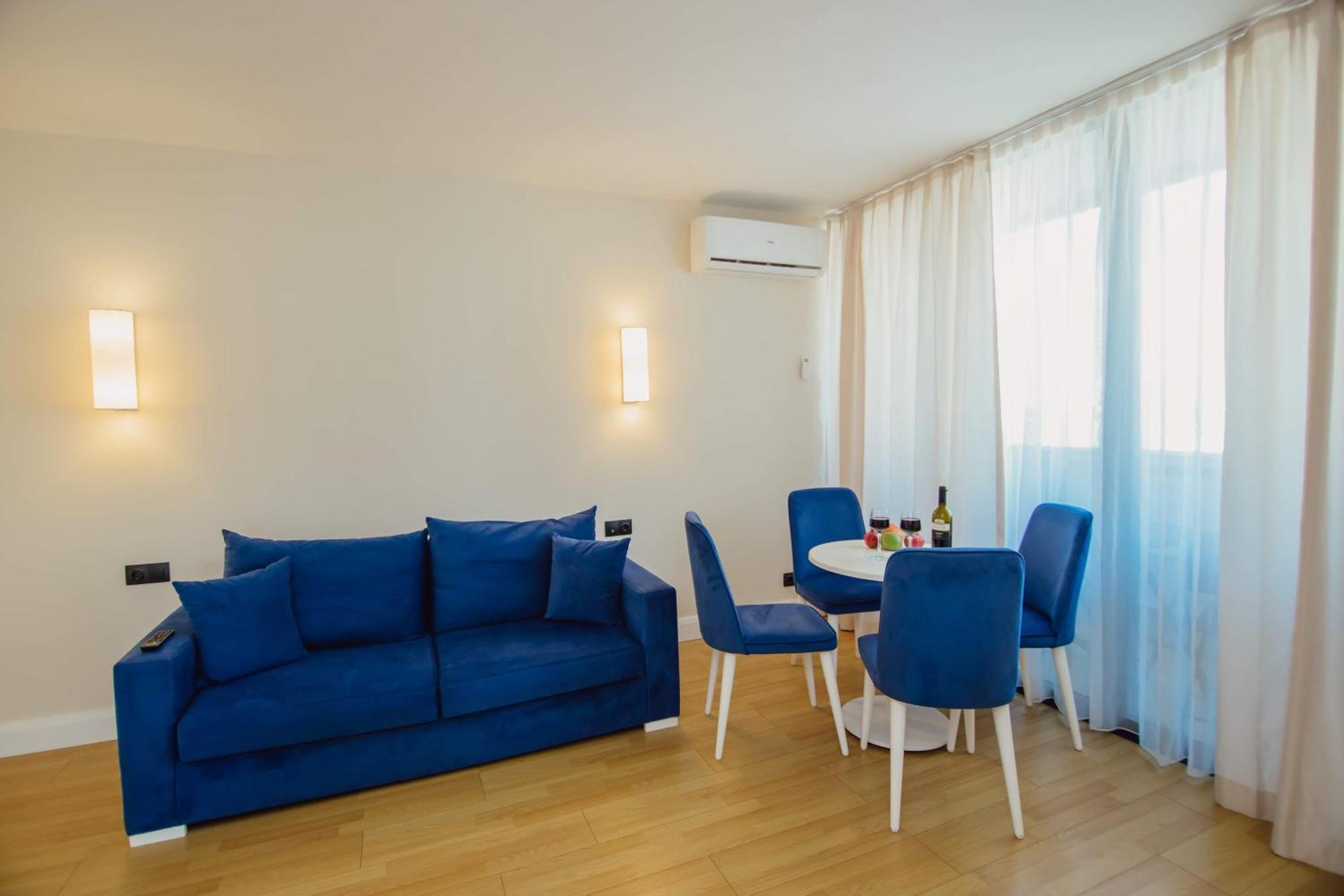 Luxury Beach Front Hotel Batumi Exterior foto